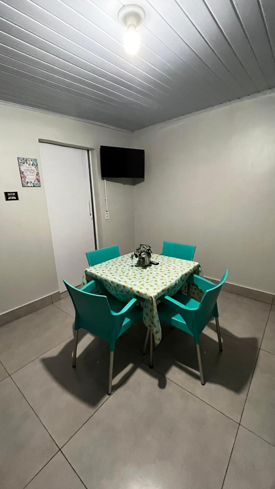 Appartement Quitinete ótima localização à Foz do Iguaçu Extérieur photo
